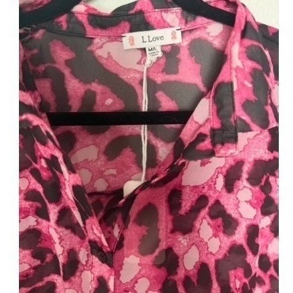 L Love Women's M/L Pink Leopard Print Sheer Button Up Blouse Tunic Top - Picture 5 of 6
